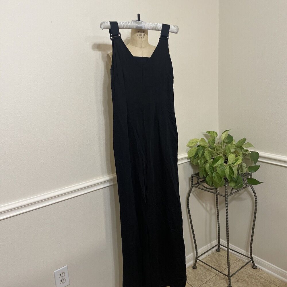 rachel roy, new with tags, black jumpsuit, size small, Wide Leg, V Neck